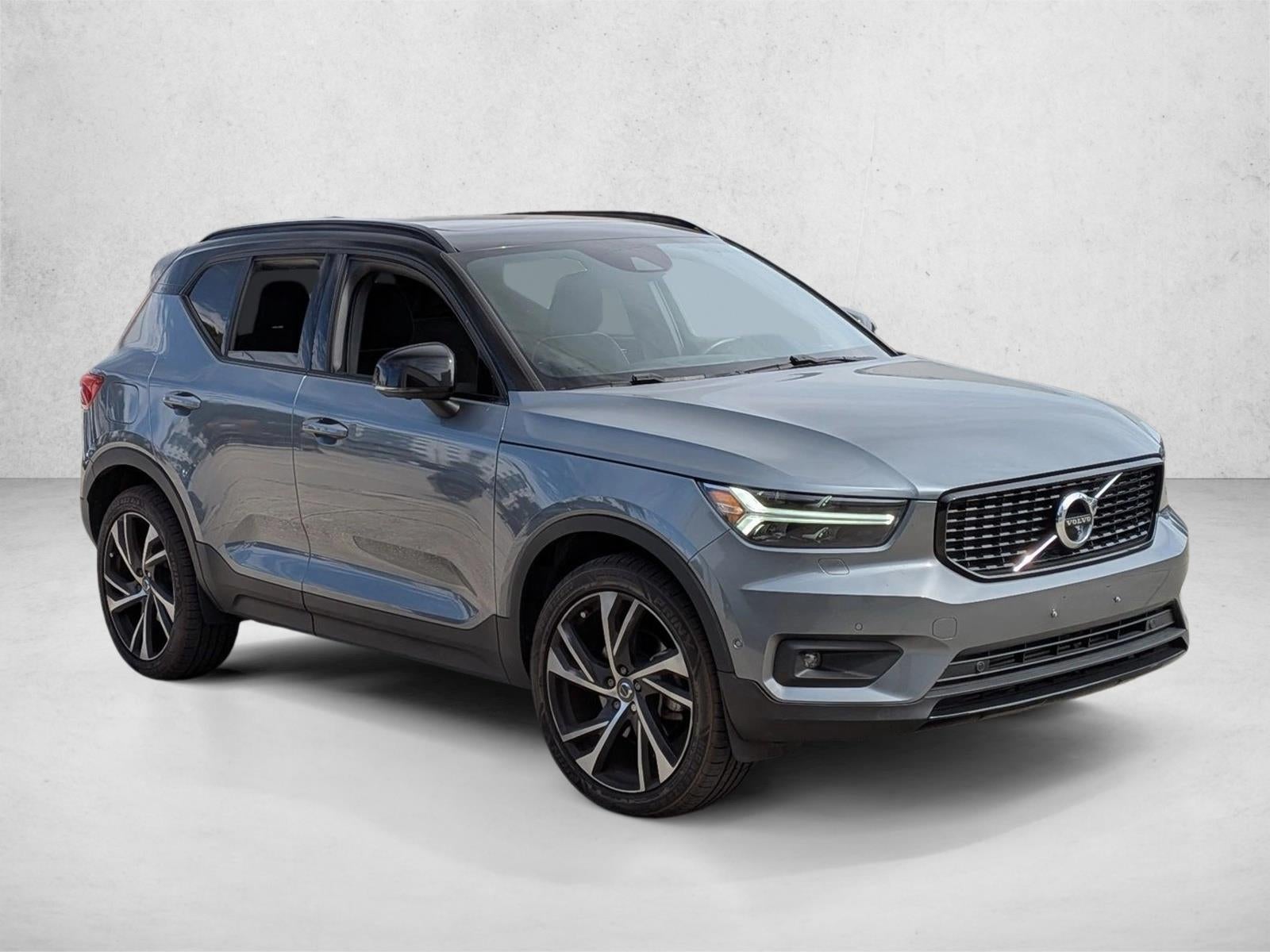 2019 Volvo XC40 T5 AWD R-Design