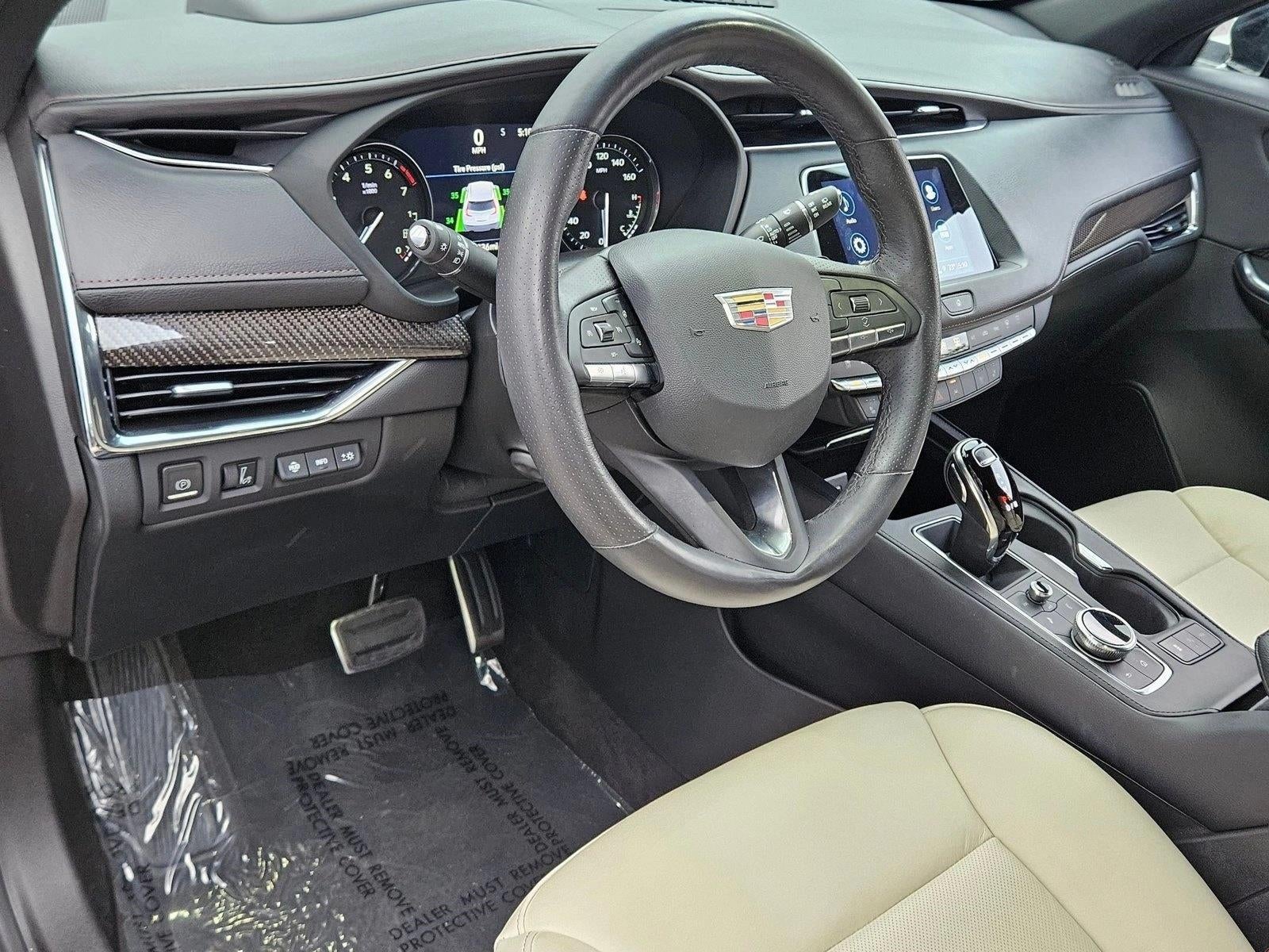 2023 Cadillac XT4 FWD 4dr Sport