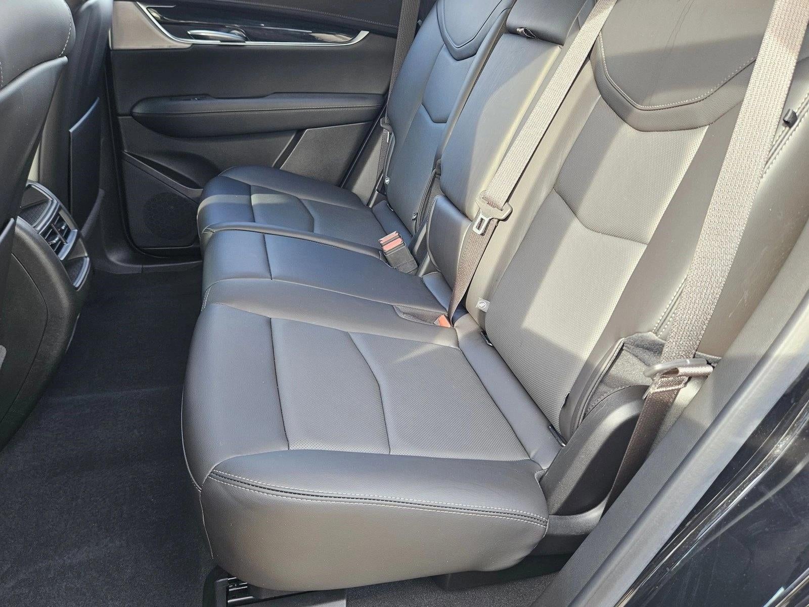 2024 Cadillac XT5 FWD 4dr Premium Luxury