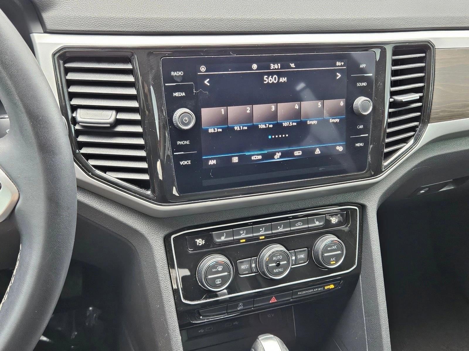 2022 Volkswagen Atlas 2.0T SE w/Technology FWD