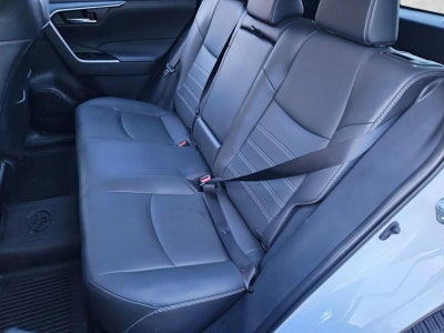 2025 Toyota RAV4 XLE Premium FWD (Natl)