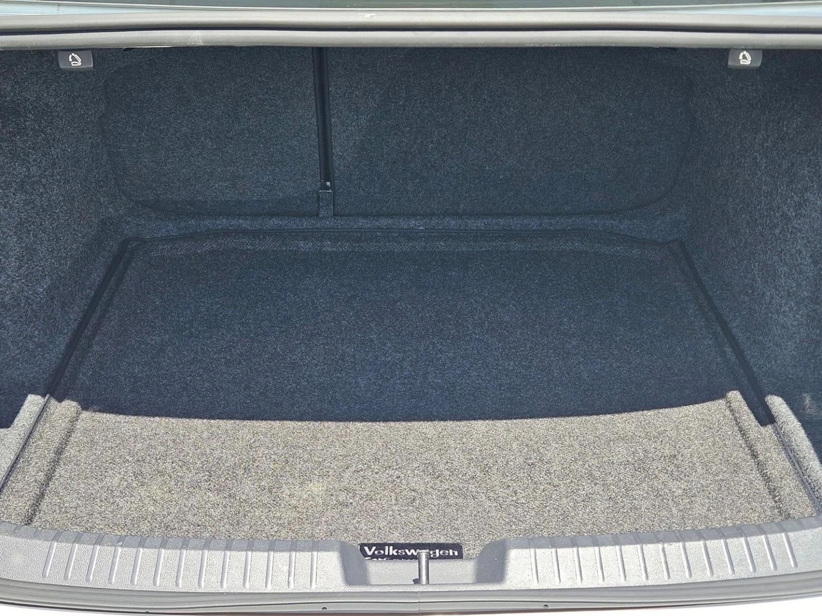 2024 Volkswagen Jetta S Auto