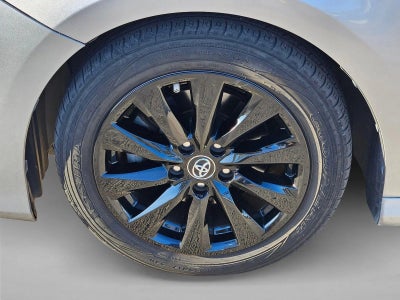 2018 Toyota Camry LE Auto (SE)