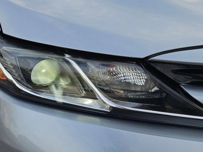 2018 Toyota Camry LE Auto (SE)