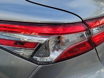 2018 Toyota Camry LE Auto (SE)