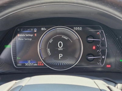 2023 Lexus ES 300h Ultra Luxury FWD