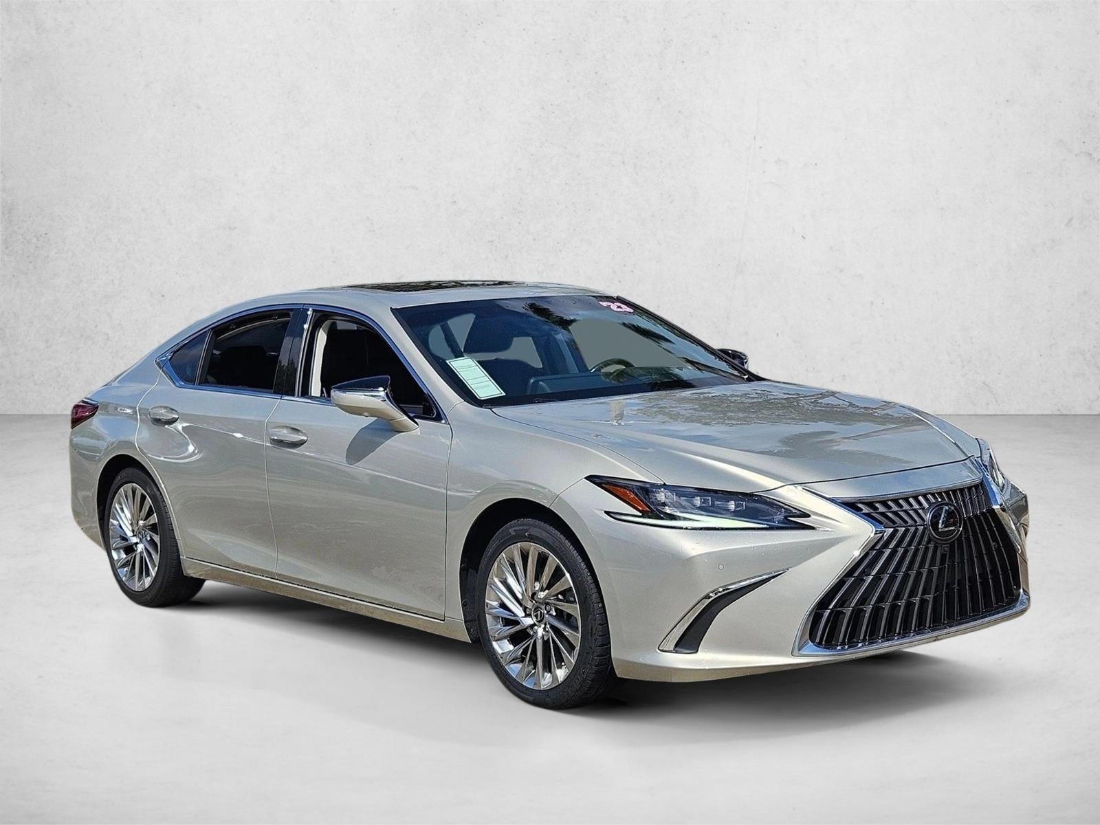 2023 Lexus ES 300h Ultra Luxury FWD