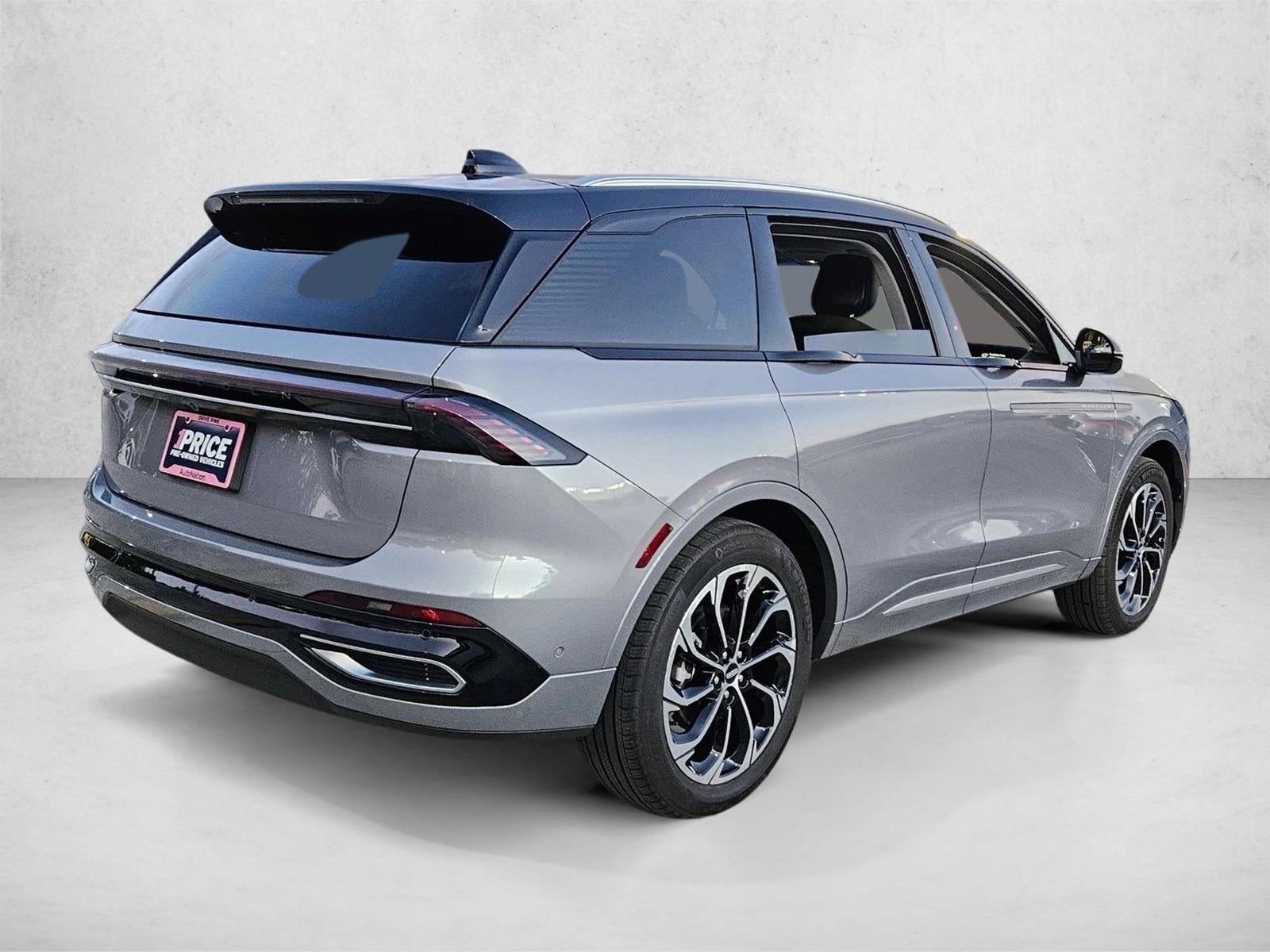 2024 Lincoln Nautilus Reserve AWD