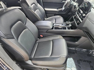 2024 Nissan Pathfinder SL 2WD