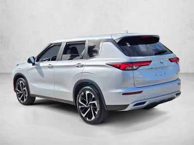 2023 Mitsubishi Outlander SE Special Edition FWD
