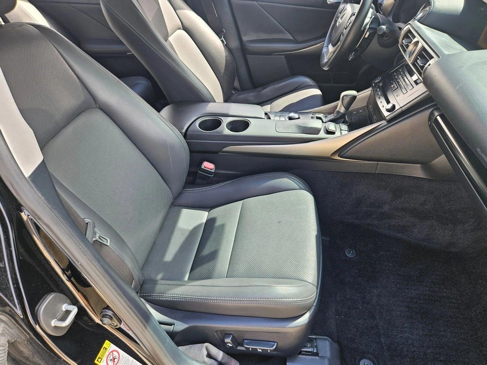 2014 Lexus IS 350 4dr Sdn RWD