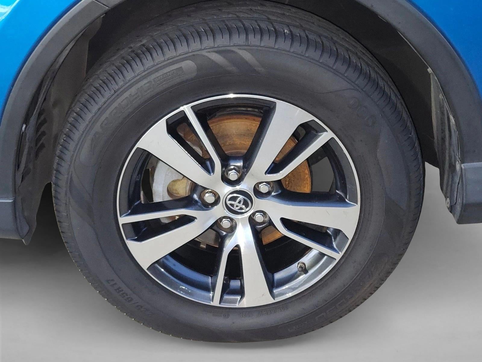 2018 Toyota RAV4 XLE FWD (GS)