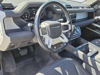 2022 Land Rover Defender 110 SE AWD