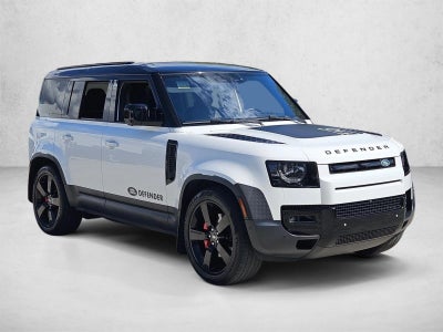 2022 Land Rover Defender 110 SE AWD