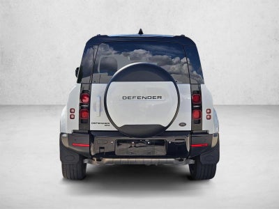 2022 Land Rover Defender 110 SE AWD