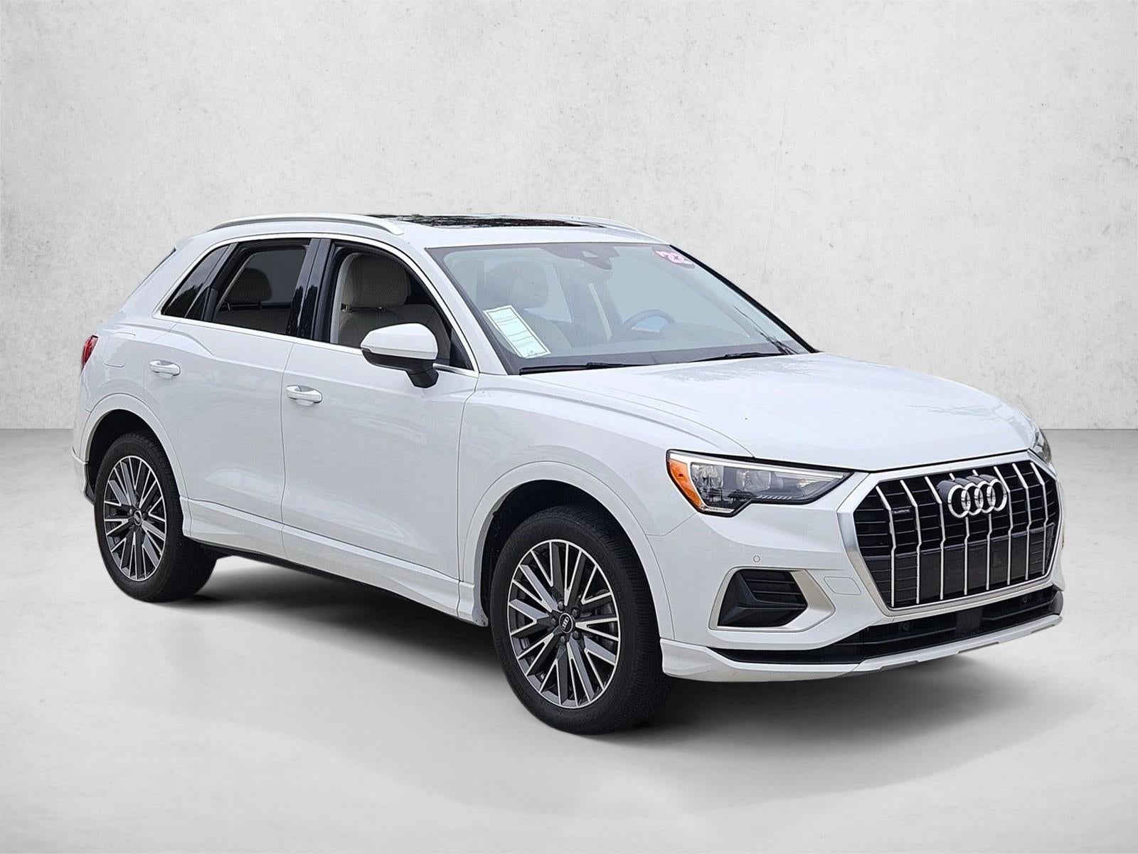 2022 Audi Q3 Premium 40 TFSI quattro