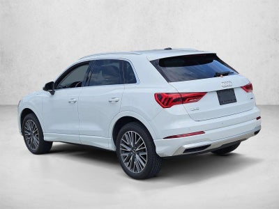 2022 Audi Q3 Premium 40 TFSI quattro