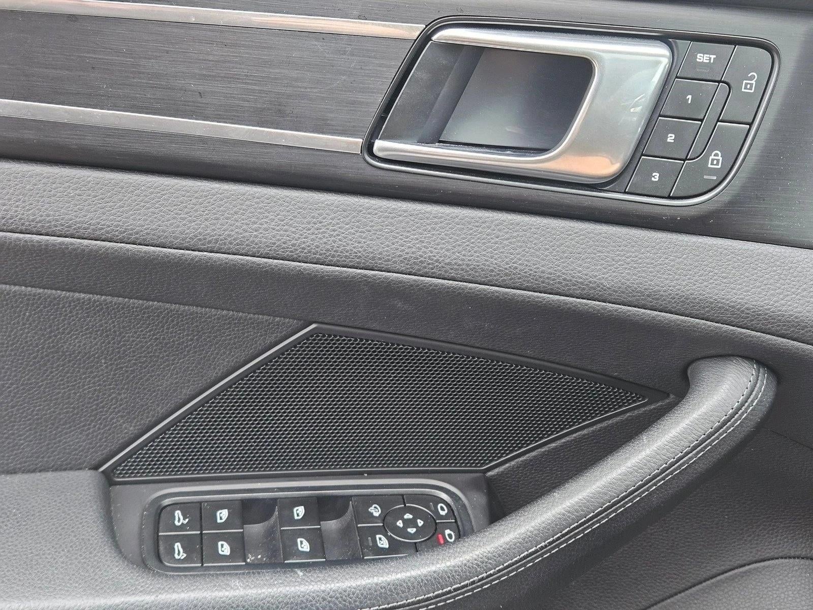 2023 Porsche Panamera Platinum Edition RWD