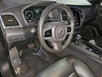 2020 Volvo XC90 T6 AWD Momentum 6 Passenger