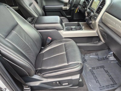 2021 Ford Super Duty F-250 SRW LARIAT 4WD Crew Cab 6.75' Box