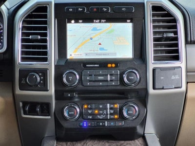 2017 Ford Super Duty F-250 SRW Lariat 4WD Crew Cab 6.75' Box