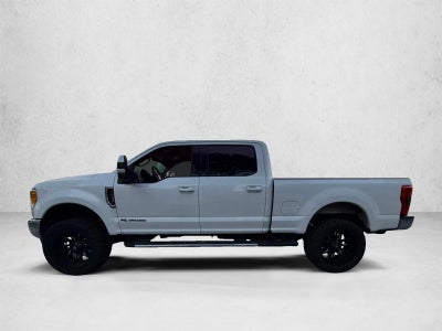 2017 Ford Super Duty F-250 SRW Lariat 4WD Crew Cab 6.75' Box