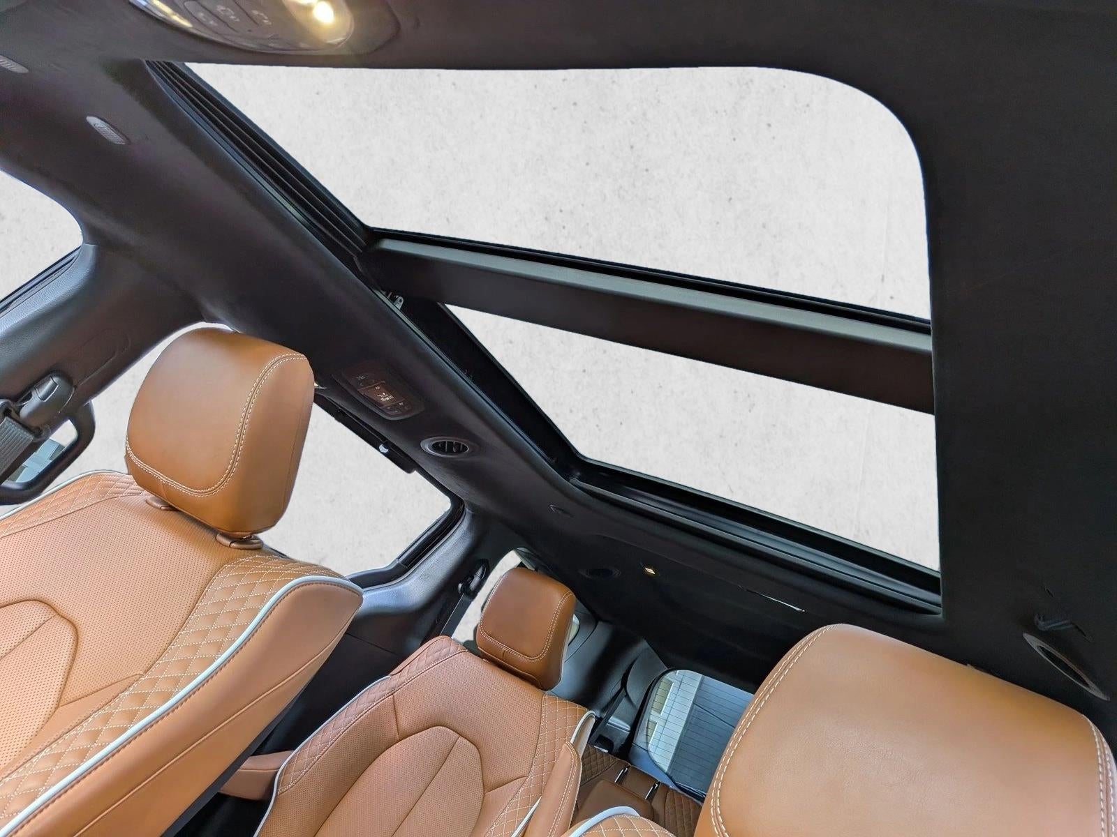 2024 Chrysler Pacifica Pinnacle AWD