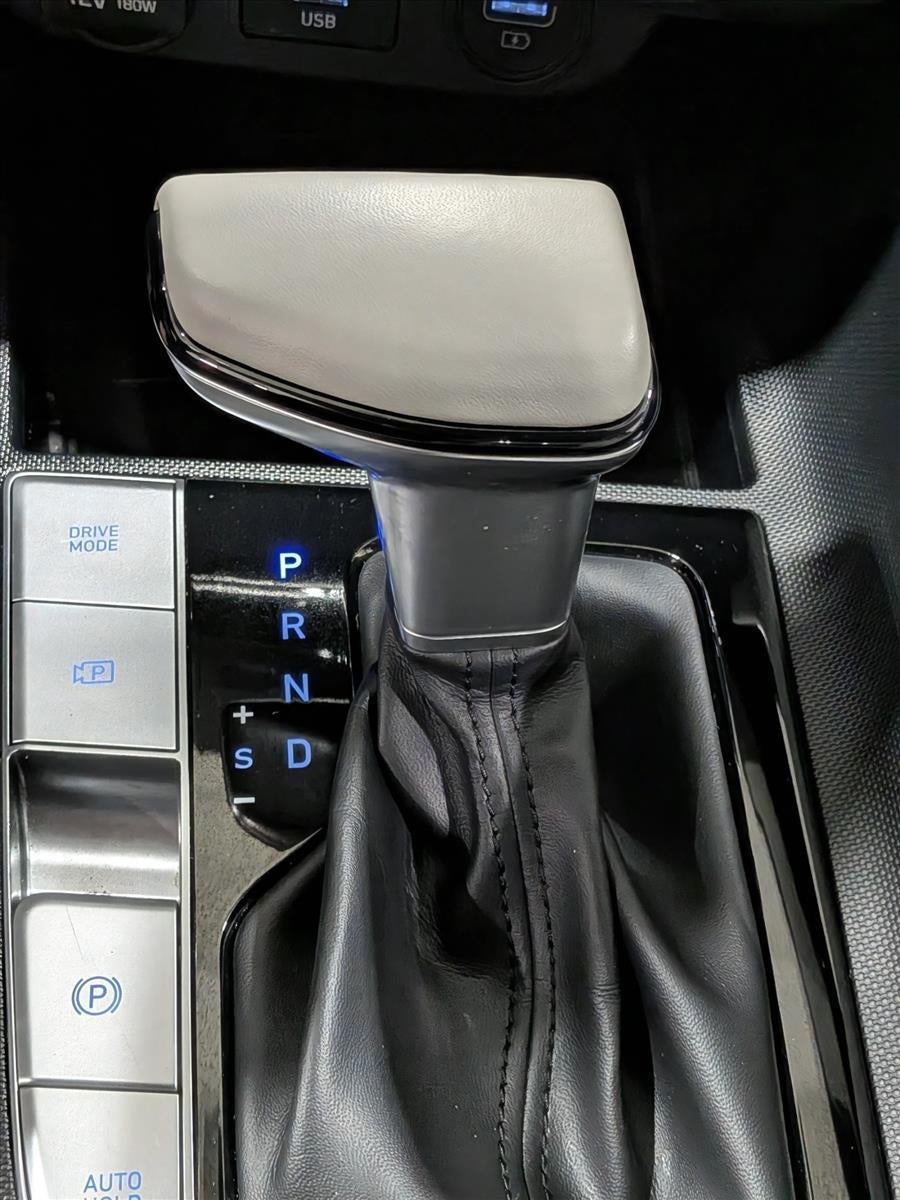 2021 Hyundai ELANTRA Limited IVT