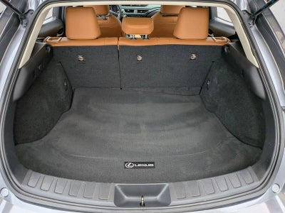 2019 Lexus UX 200 FWD