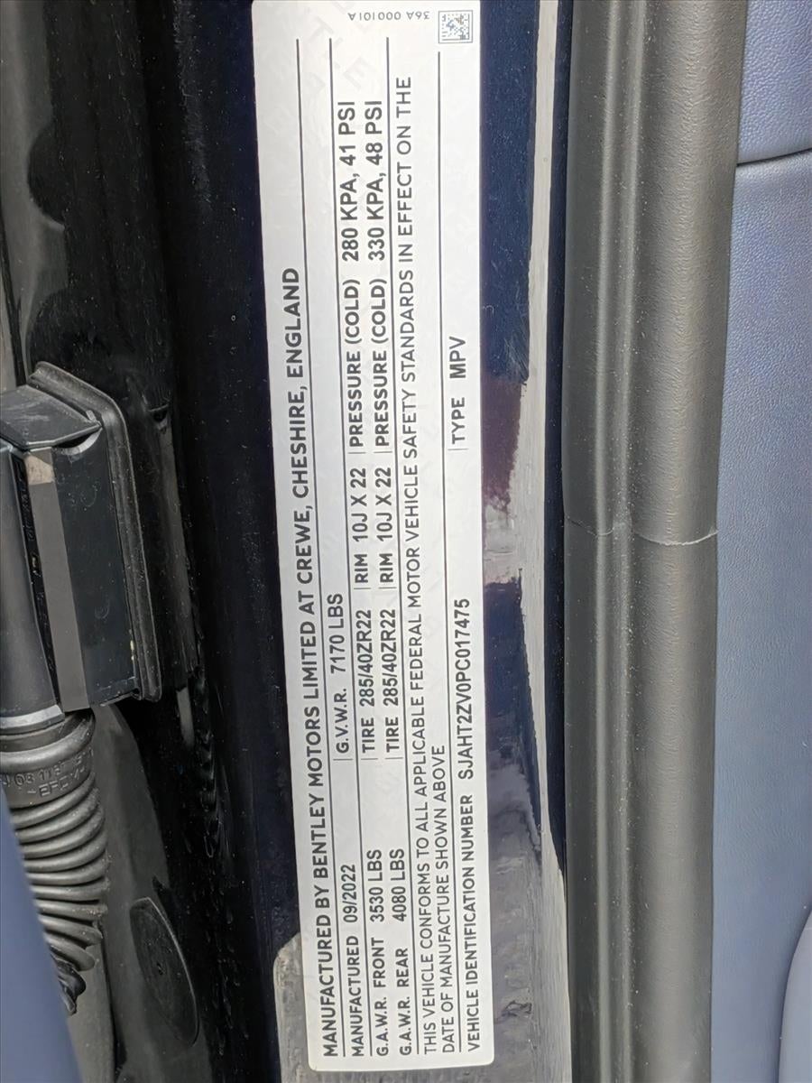 2023 Bentley Bentayga EWB V8 AWD