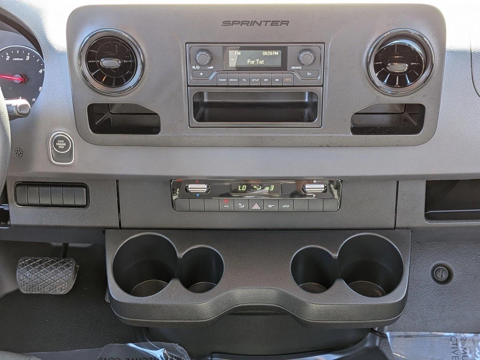 2024 Mercedes-Benz Sprinter Cargo Van 2500 Standard Roof I4 Diesel 144" RWD