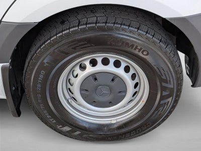 2024 Mercedes-Benz eSprinter Cargo Van 2500 High Roof 170" RWD