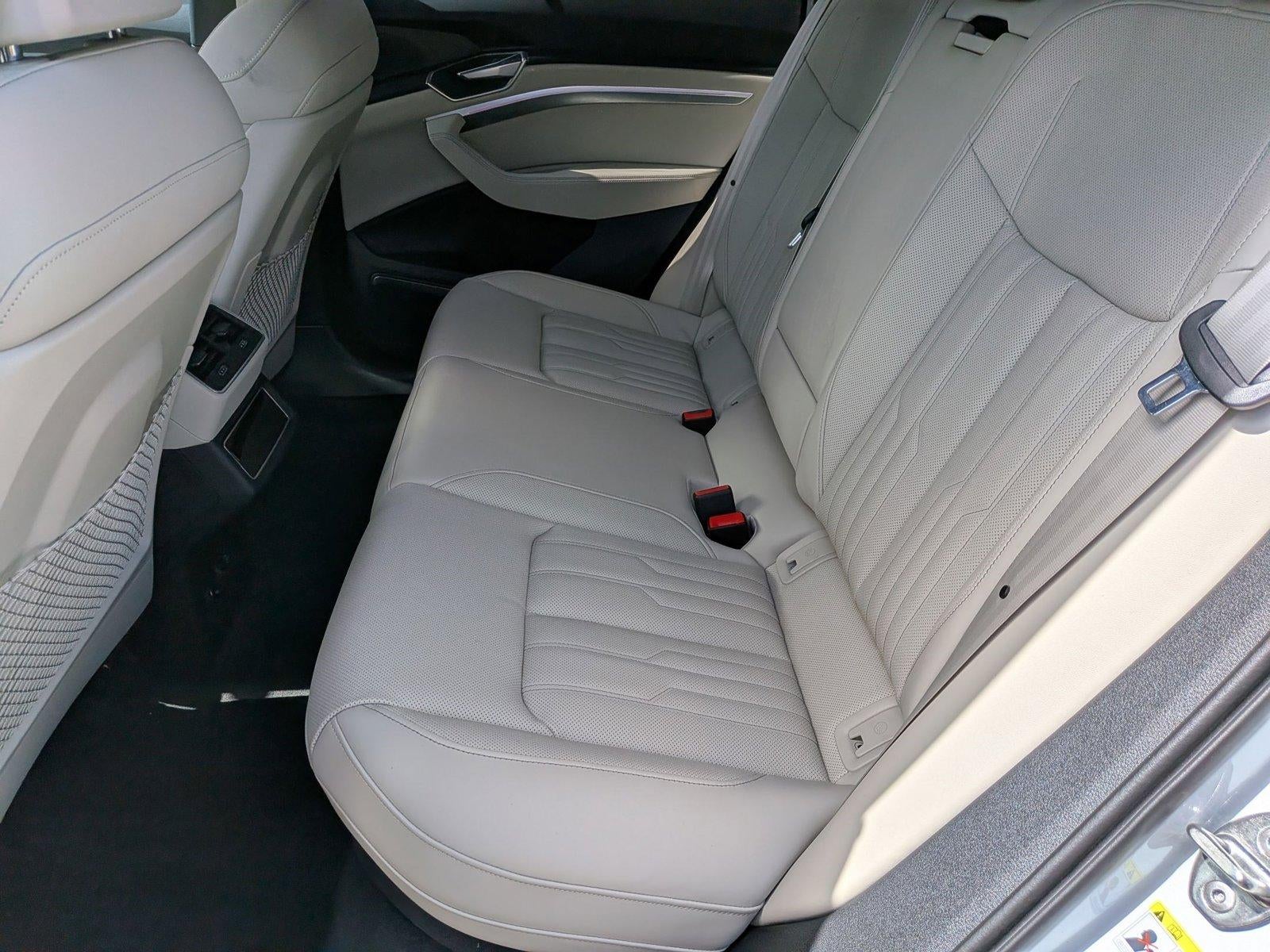 2024 Audi Q8 e-tron Sportback S line Prestige quattro