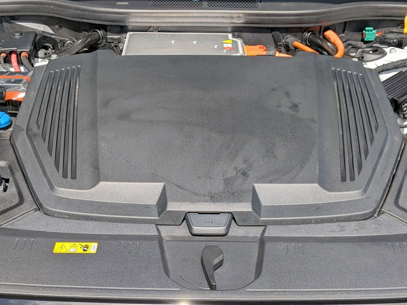 2024 Audi Q8 e-tron Sportback S line Prestige quattro