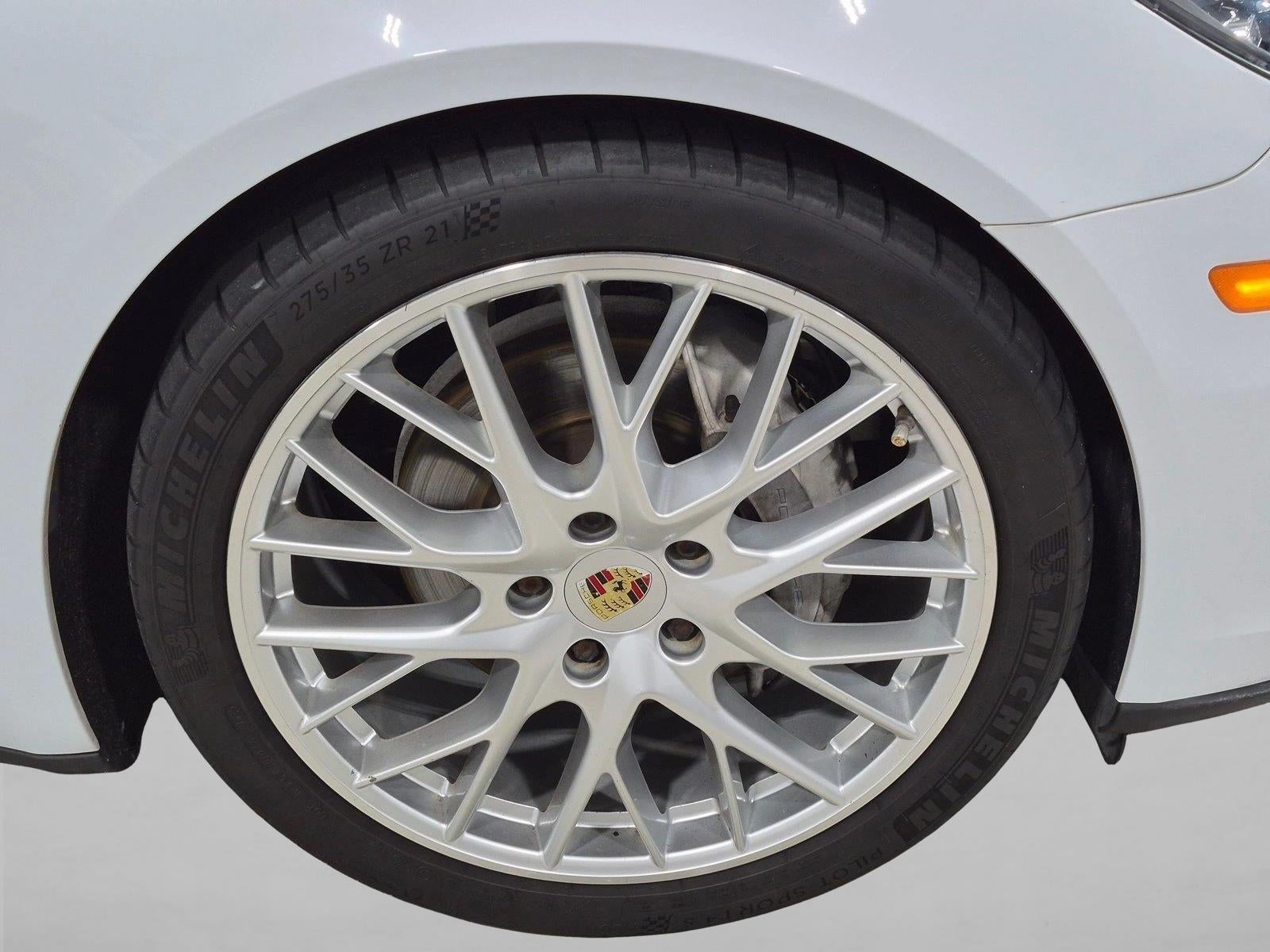 2020 Porsche Panamera 4 AWD