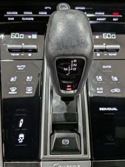 2023 Porsche Cayenne Platinum Edition E-Hybrid AWD