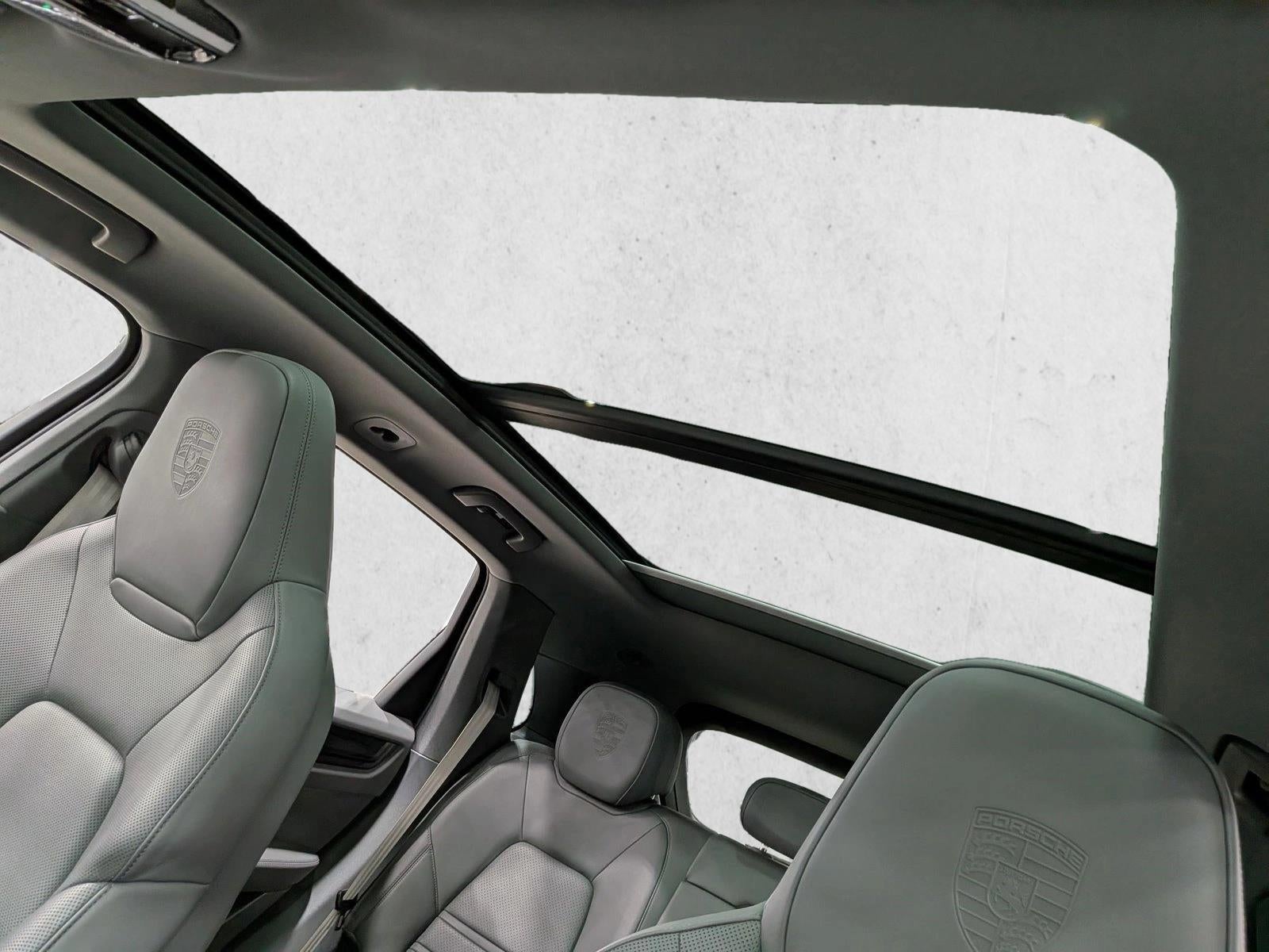 2023 Porsche Cayenne Platinum Edition E-Hybrid AWD