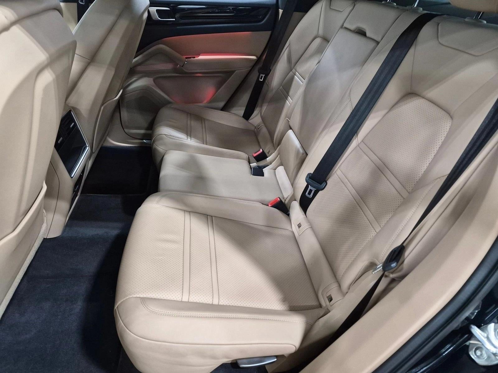 2021 Porsche Cayenne Coupe AWD