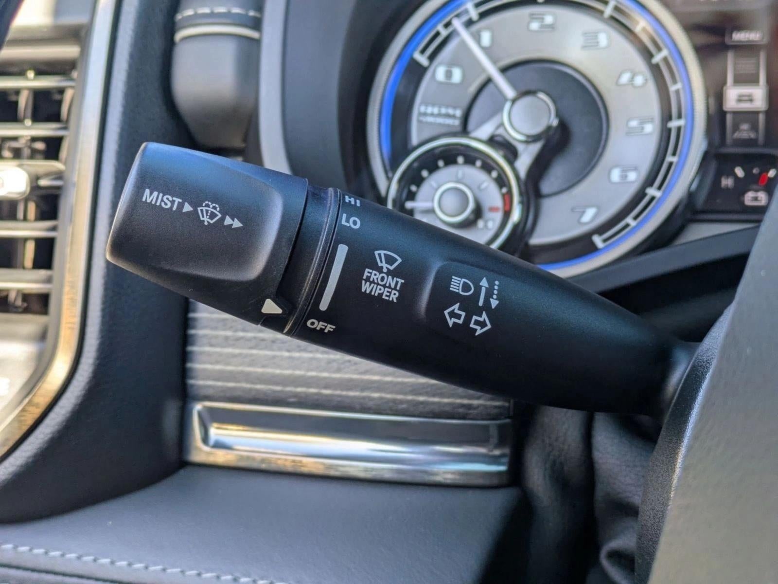 2020 RAM 1500 Limited 4x4 Crew Cab 5'7" Box