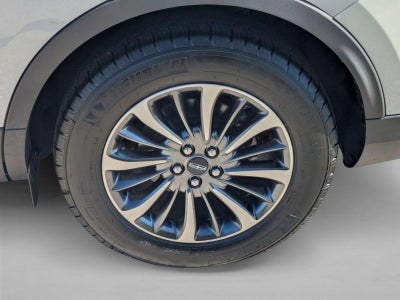 2022 Lincoln Nautilus Standard FWD