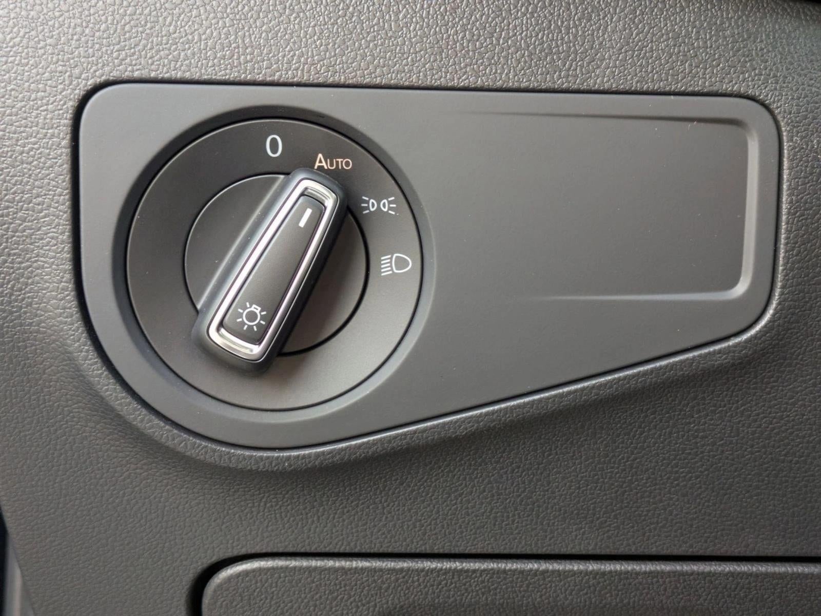 2023 Volkswagen Tiguan 2.0T SE R-Line Black FWD