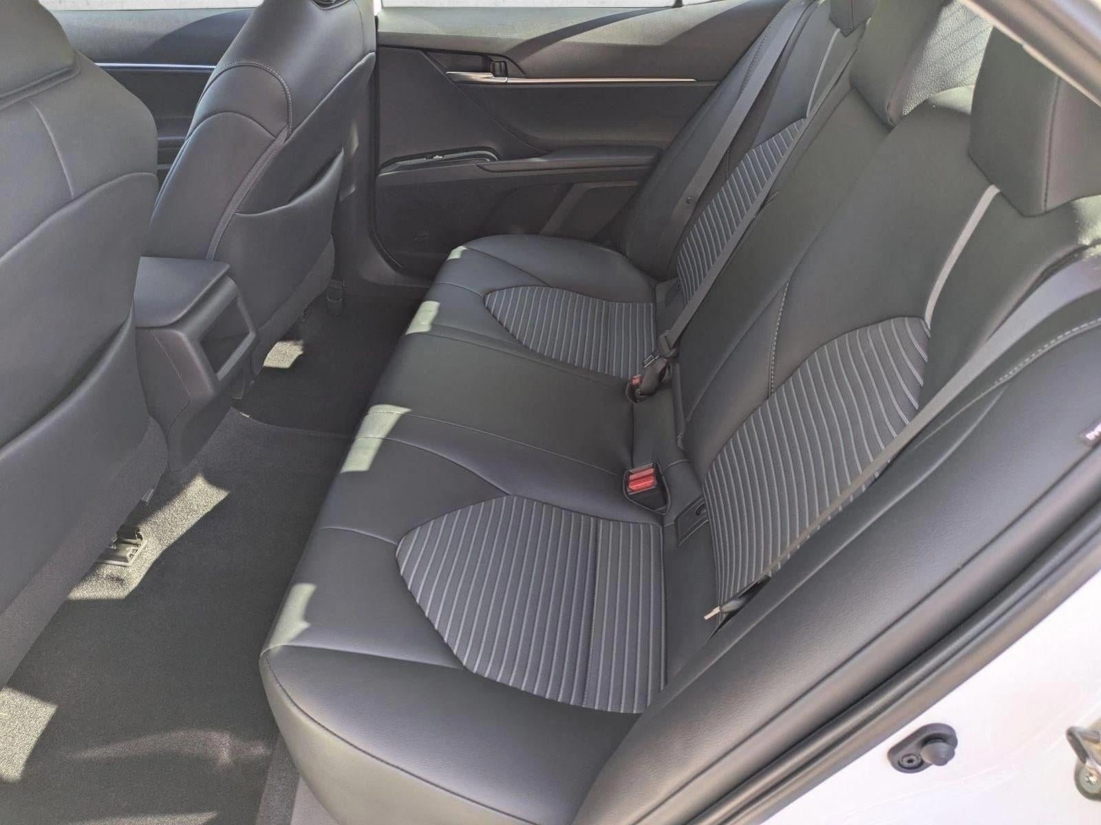 2019 Toyota Camry SE Auto (Natl)