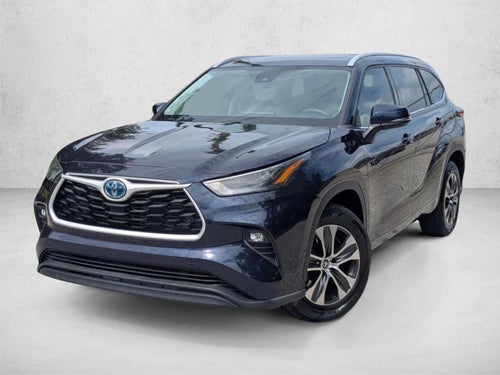2022 Toyota Highlander Hybrid XLE FWD (Natl)