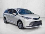 2021 Toyota Sienna Limited FWD 7-Passenger (GS)