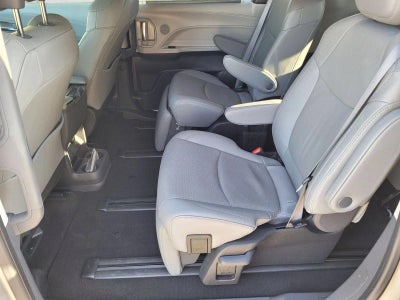 2023 Toyota Sienna Limited AWD 7-Passenger (Natl)