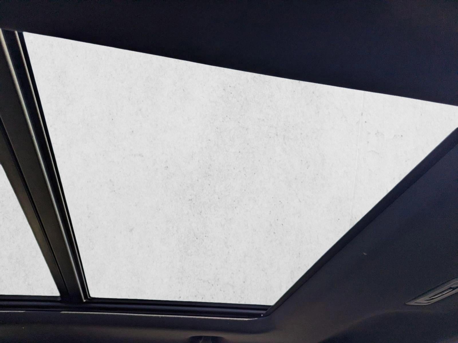 2023 Toyota Tundra 4WD 4WD Platinum Hybrid CrewMax 5.5' Bed (Natl)