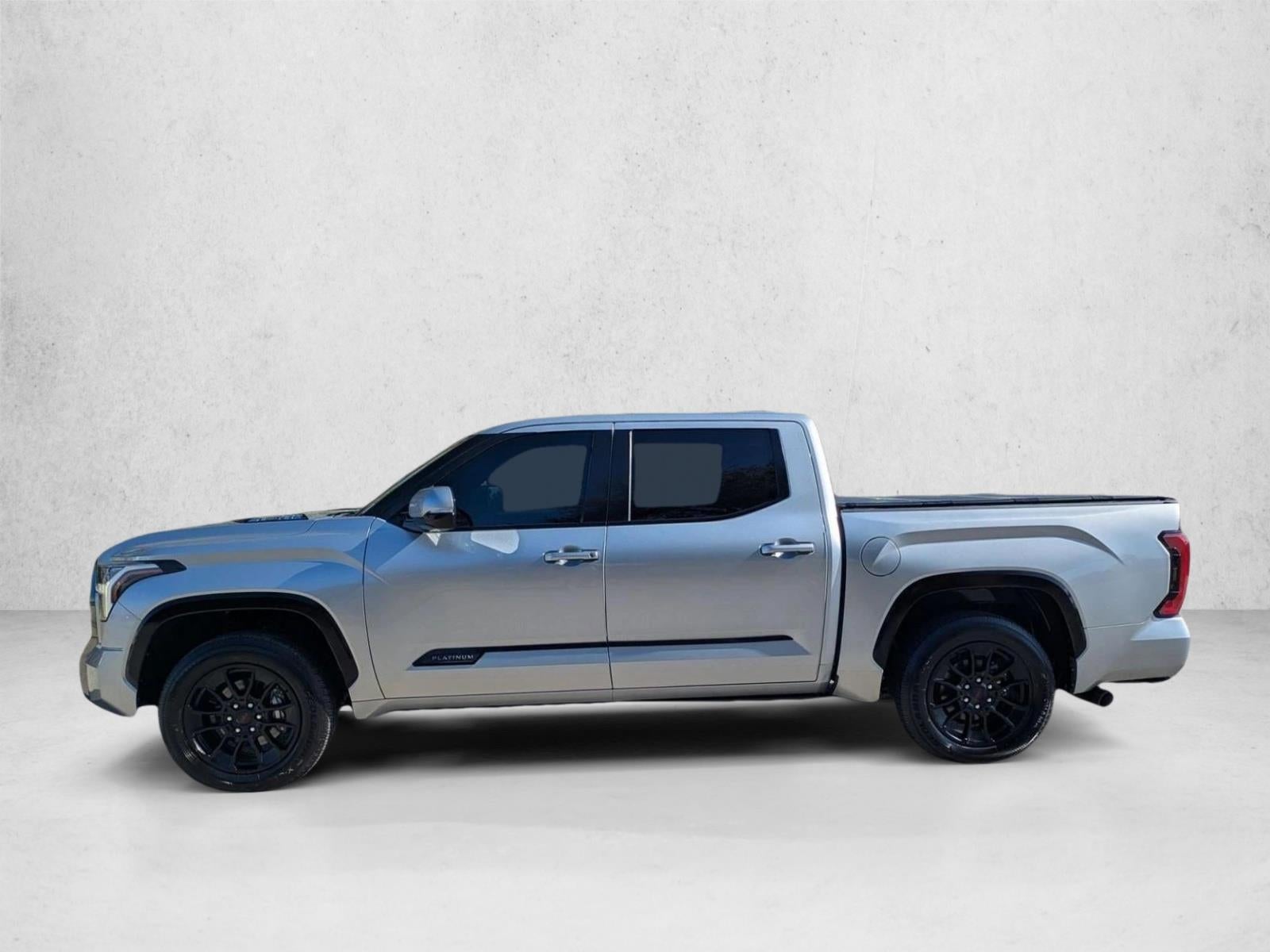 2023 Toyota Tundra 4WD 4WD Platinum Hybrid CrewMax 5.5' Bed (Natl)