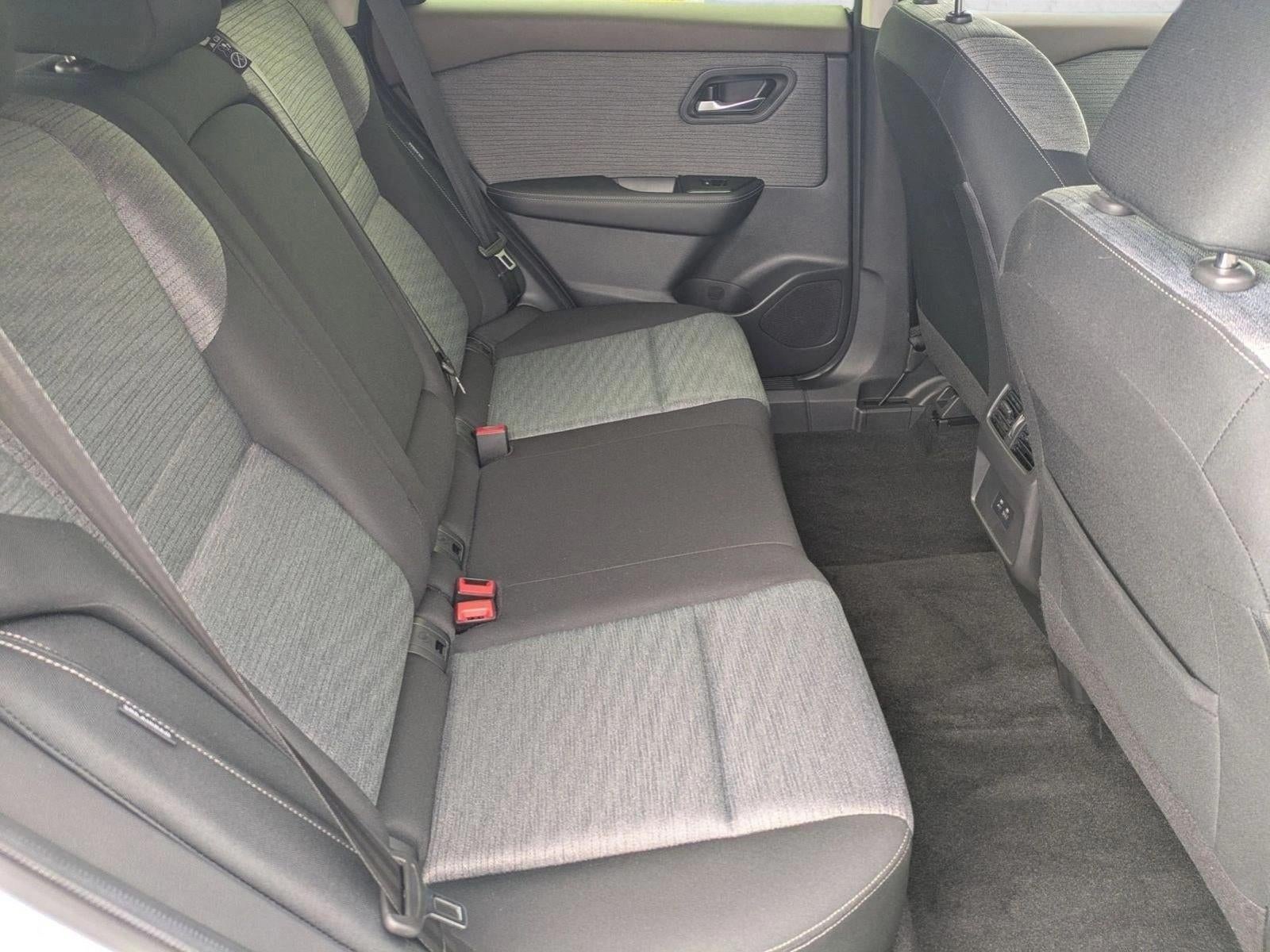 2023 Nissan Rogue FWD SV