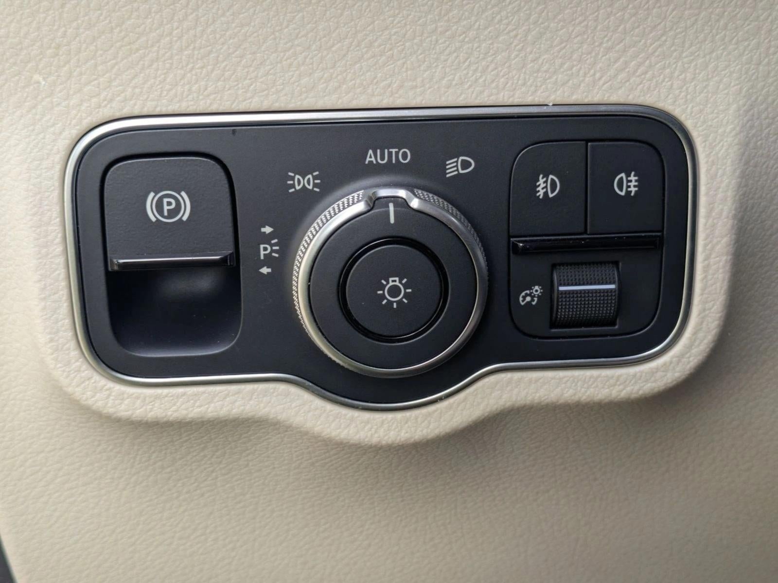 2023 Mercedes-Benz GLB GLB 250 SUV