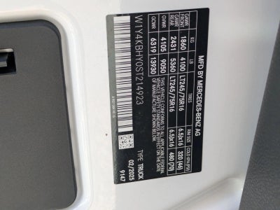 2025 Mercedes-Benz Sprinter Cargo Van 2500 Standard Roof I4 Diesel 144" RWD